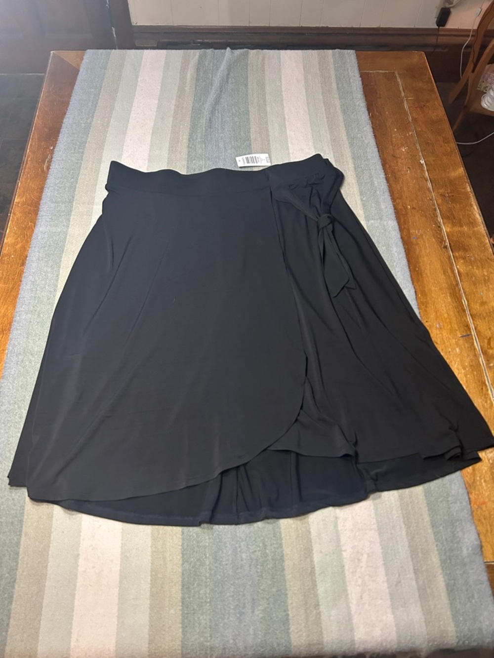 Torrid Wrap Midi Skirt -Tags Attached- Size 2- Medium /Large